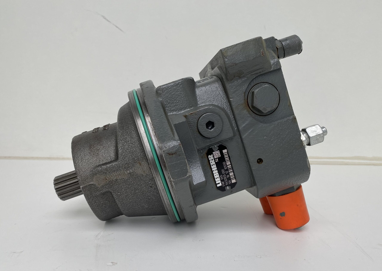 Liebherr Hydraulikeinbaumotor FMF045, ID-Nr.11432813. A913 COMP, A914 COMP, A914, A916 COMP ,A916, A918 COMP, A918, A920, A922 RAIL, A924 RAIL, LH18, R914 COMP, R914, R918, R920 K-LC,R920 K-NLC. #1055 - Reductor de rotire pentru Utilaje constructii: Foto 1 Liebherr Hydraulikeinbaumotor FMF045, ID-Nr.11432813. A913 COMP, A914 COMP, A914, A916 COMP ,A916, A918 COMP, A918, A920, A922 RAIL, A924 RAIL, LH18, R914 COMP, R914, R918, R920 K-LC,R920 K-NLC. #1055 - Reductor de rotire pentru Utilaje constructii: Foto 1