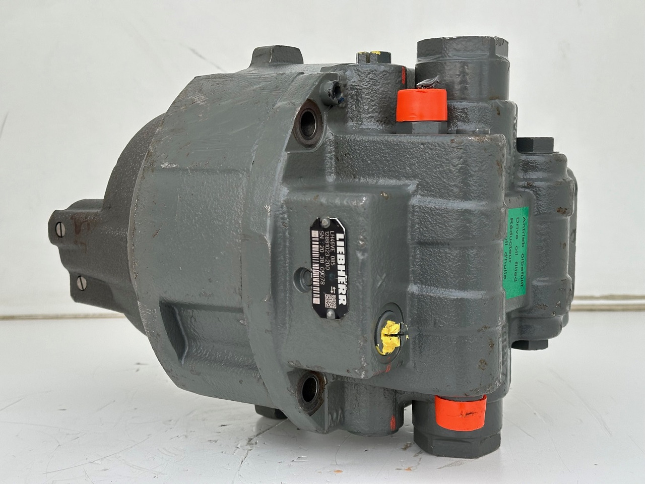 Liebherr Hydraulikeinbaumotor LH46VE 085. ID-Nr.12421312 - ID-Nr.12881023. LO1926, LOS926 K-LC, R922, R924, R926, R926 K-LC, R930 T. #20.38.0978# - Motor hidraulic pentru Utilaje constructii: Foto 5 Liebherr Hydraulikeinbaumotor LH46VE 085. ID-Nr.12421312 - ID-Nr.12881023. LO1926, LOS926 K-LC, R922, R924, R926, R926 K-LC, R930 T. #20.38.0978# - Motor hidraulic pentru Utilaje constructii: Foto 5