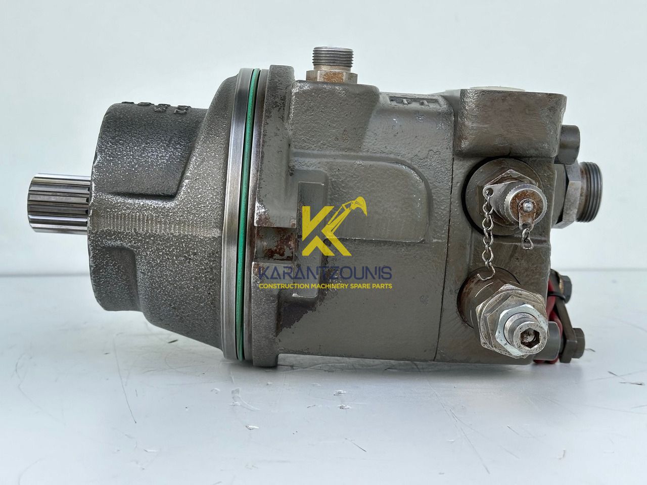 Liebherr Hydraulikeinbaumotor Typ:FMF058, ID-Nr.10122576 - ID-Nr.10145827 - ID-Nr.11371069. LOS1906, P924 COMP , R906, R906 PROTO, R916, R922, R924, R924 COMP, R926 COMP, R926 K LC. #11371069.08604# - Motor hidraulic pentru Excavator pe şenile: Foto 5 Liebherr Hydraulikeinbaumotor Typ:FMF058, ID-Nr.10122576 - ID-Nr.10145827 - ID-Nr.11371069. LOS1906, P924 COMP , R906, R906 PROTO, R916, R922, R924, R924 COMP, R926 COMP, R926 K LC. #11371069.08604# - Motor hidraulic pentru Excavator pe şenile: Foto 5
