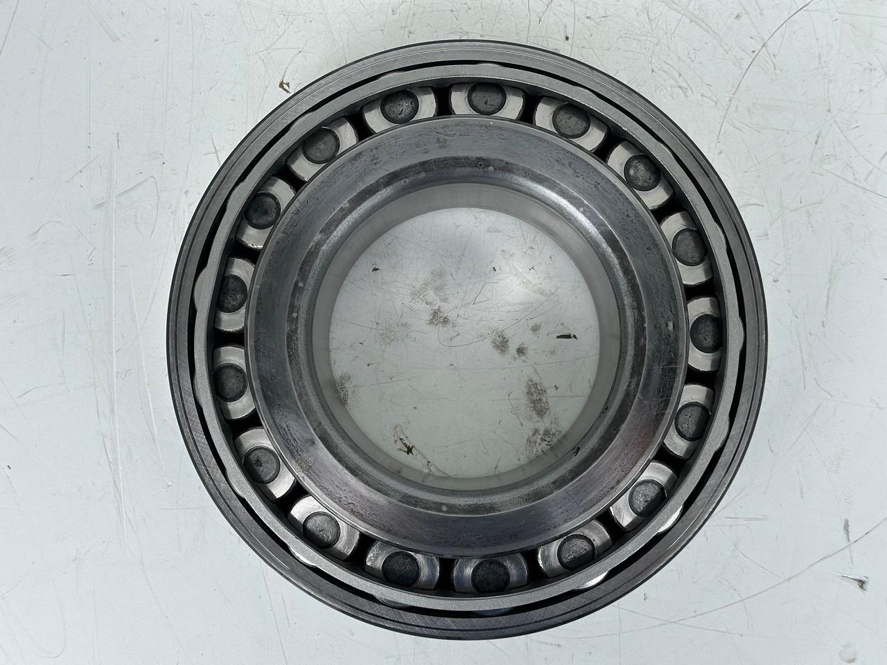 Liebherr Kegelrollenlager ID-Nr.10030587. TIMKEN HH228310. SAT350/208,SAT350/252,SAT325/274,SAT325/294. A954B,A954C,LH80,EP954,ER954,P954,R934,R936,R938,R940,R945,R946,R950,R954. #10030587.17.05# - Reductor de rotire pentru Excavator: Foto 5 Liebherr Kegelrollenlager ID-Nr.10030587. TIMKEN HH228310. SAT350/208,SAT350/252,SAT325/274,SAT325/294. A954B,A954C,LH80,EP954,ER954,P954,R934,R936,R938,R940,R945,R946,R950,R954. #10030587.17.05# - Reductor de rotire pentru Excavator: Foto 5
