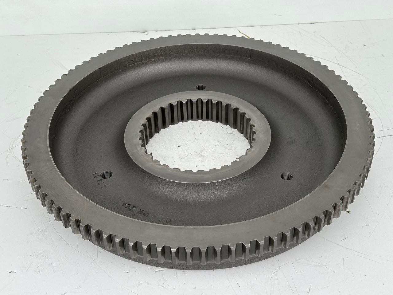 Liebherr Original Stützflansch ID-Nr.944427703. FAT500E502,FAT500E503,FAT500E517,FAT500E518,FAT500F522,FAT500F522,FAT500F528,FAT500F529.PR734,PR73605,PR7363,PR7364,PR736,RL44,RL46,RL463. #944427703.31 - Transmisie finală pentru Utilaje constructii: Foto 3 Liebherr Original Stützflansch ID-Nr.944427703. FAT500E502,FAT500E503,FAT500E517,FAT500E518,FAT500F522,FAT500F522,FAT500F528,FAT500F529.PR734,PR73605,PR7363,PR7364,PR736,RL44,RL46,RL463. #944427703.31 - Transmisie finală pentru Utilaje constructii: Foto 3