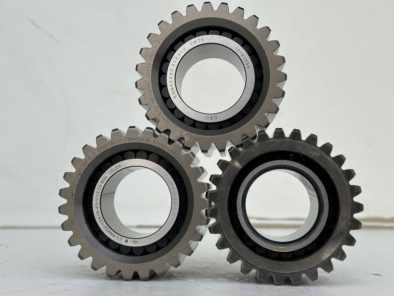 Liebherr Planetenrad ID-Nr.90204951. FAT325P114 - FAT325P115 - FAT325P119. A924,LH30,R914 COMP,R914 RAIL,LOS914,LOS920,R918,R920,R922. #90204951.29.12# - Transmisie pentru Utilaje constructii: Foto 2 Liebherr Planetenrad ID-Nr.90204951. FAT325P114 - FAT325P115 - FAT325P119. A924,LH30,R914 COMP,R914 RAIL,LOS914,LOS920,R918,R920,R922. #90204951.29.12# - Transmisie pentru Utilaje constructii: Foto 2