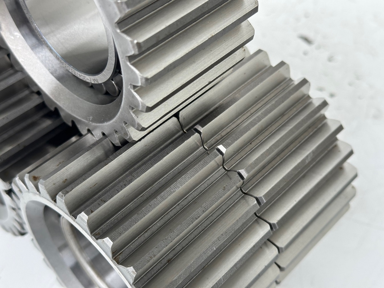 Liebherr Planetenrad ID-Nr.9442834-ID-Nr.944283403. FAT350-FAT350P022-FAT350P032-FAT350P059-FAT350P062-FAT350P068-FAT350P079. LH22,R313,R317,R900,R902,R904,R912,R914,R922,R924. #944283503.27.12.01# - Transmisie finală pentru Utilaje constructii: Foto 5 Liebherr Planetenrad ID-Nr.9442834-ID-Nr.944283403. FAT350-FAT350P022-FAT350P032-FAT350P059-FAT350P062-FAT350P068-FAT350P079. LH22,R313,R317,R900,R902,R904,R912,R914,R922,R924. #944283503.27.12.01# - Transmisie finală pentru Utilaje constructii: Foto 5