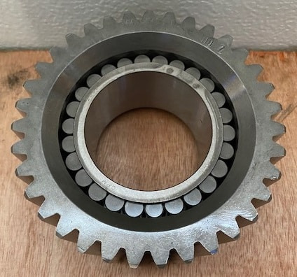 Liebherr Planetenrad ID-Nr.944356303 - ID-Nr.9443563 - ID-Nr.90208496 mit Zylinderrollenlager ID-Nr.761003403 - ID-Nr.10167340. #944356403.2018# - Reductor de rotire pentru Utilaje constructii: Foto 3 Liebherr Planetenrad ID-Nr.944356303 - ID-Nr.9443563 - ID-Nr.90208496 mit Zylinderrollenlager ID-Nr.761003403 - ID-Nr.10167340. #944356403.2018# - Reductor de rotire pentru Utilaje constructii: Foto 3