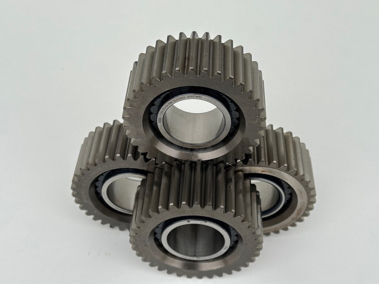 Liebherr Planetenrad mit Zylinderrollenlager ID-Nr.9443048 - ID-Nr.944304803 - ID-Nr.90209439 - ID-Nr.761003303- ID-Nr.10191884. #944304803.10.03# - Reductor de rotire pentru Utilaje constructii: Foto 3 Liebherr Planetenrad mit Zylinderrollenlager ID-Nr.9443048 - ID-Nr.944304803 - ID-Nr.90209439 - ID-Nr.761003303- ID-Nr.10191884. #944304803.10.03# - Reductor de rotire pentru Utilaje constructii: Foto 3