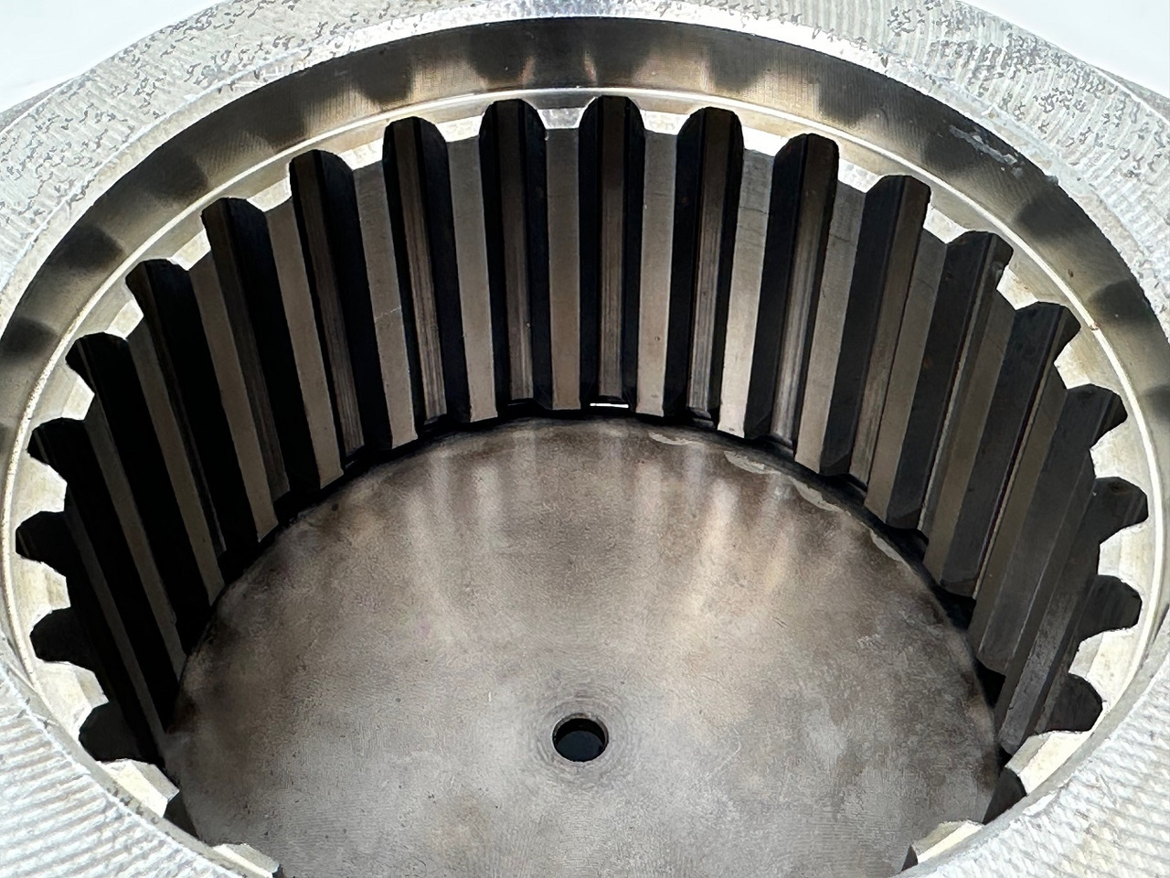 Transmisie finală pentru Buldozer Liebherr Planetenträger ID-Nr.90203516 mit Planetenrad ID-Nr.90203494.  Typ:FAT400G546.    PR71605LGP-1823. PR716LGP-1423. PR716XL-1422. #PLA.PL.28.09#: Foto 11 Transmisie finală pentru Buldozer Liebherr Planetenträger ID-Nr.90203516 mit Planetenrad ID-Nr.90203494.  Typ:FAT400G546.    PR71605LGP-1823. PR716LGP-1423. PR716XL-1422. #PLA.PL.28.09#: Foto 11