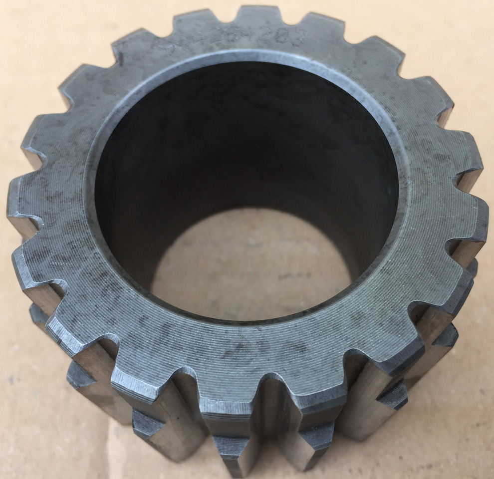 Liebherr Sonnenrad ID-Nr.9442842 - ID-Nr.944284203. FAT350. LH22,R313,R317,R900,ER912,LOS914,LOS924,LOS924 COMP,LOS924 SPUR,R321,R902,R904,R912,R914,R912,R924,R924 COMP. #944284203.13.08# - Transmisie finală pentru Excavator: Foto 2 Liebherr Sonnenrad ID-Nr.9442842 - ID-Nr.944284203. FAT350. LH22,R313,R317,R900,ER912,LOS914,LOS924,LOS924 COMP,LOS924 SPUR,R321,R902,R904,R912,R914,R912,R924,R924 COMP. #944284203.13.08# - Transmisie finală pentru Excavator: Foto 2