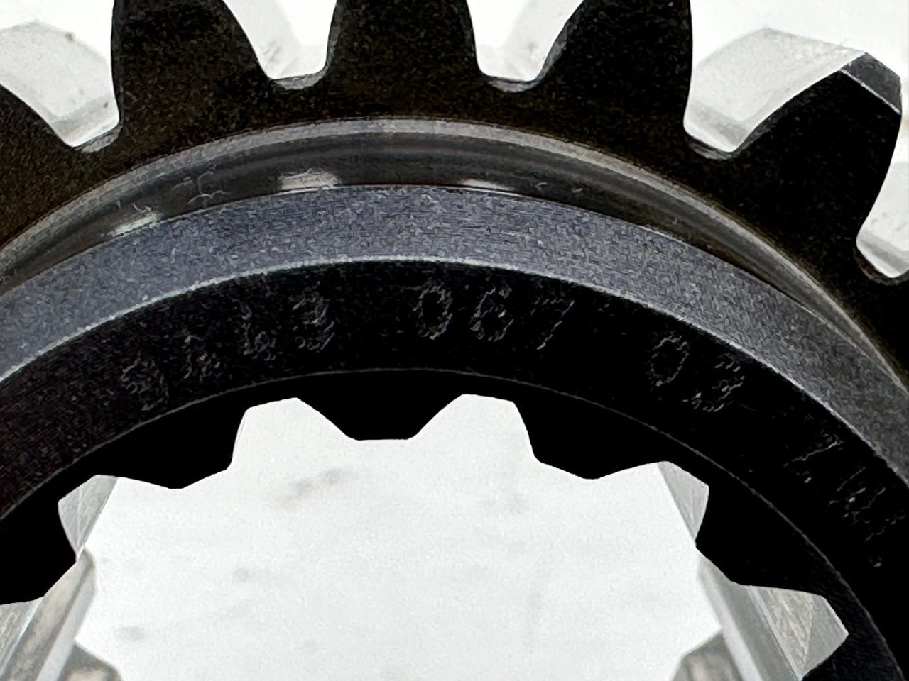 Reductor de rotire pentru Excavator Liebherr Sonnenrad ID-Nr.9443067 - ID-Nr.944306703. SAT275/222, SAT275/232 - SAT275/255. A932, A934, E932, P932, P934, R932, R934B, R934 C, R944 C T, R944 C TUN. #SO.944306703#: Foto 11 Reductor de rotire pentru Excavator Liebherr Sonnenrad ID-Nr.9443067 - ID-Nr.944306703. SAT275/222, SAT275/232 - SAT275/255. A932, A934, E932, P932, P934, R932, R934B, R934 C, R944 C T, R944 C TUN. #SO.944306703#: Foto 11