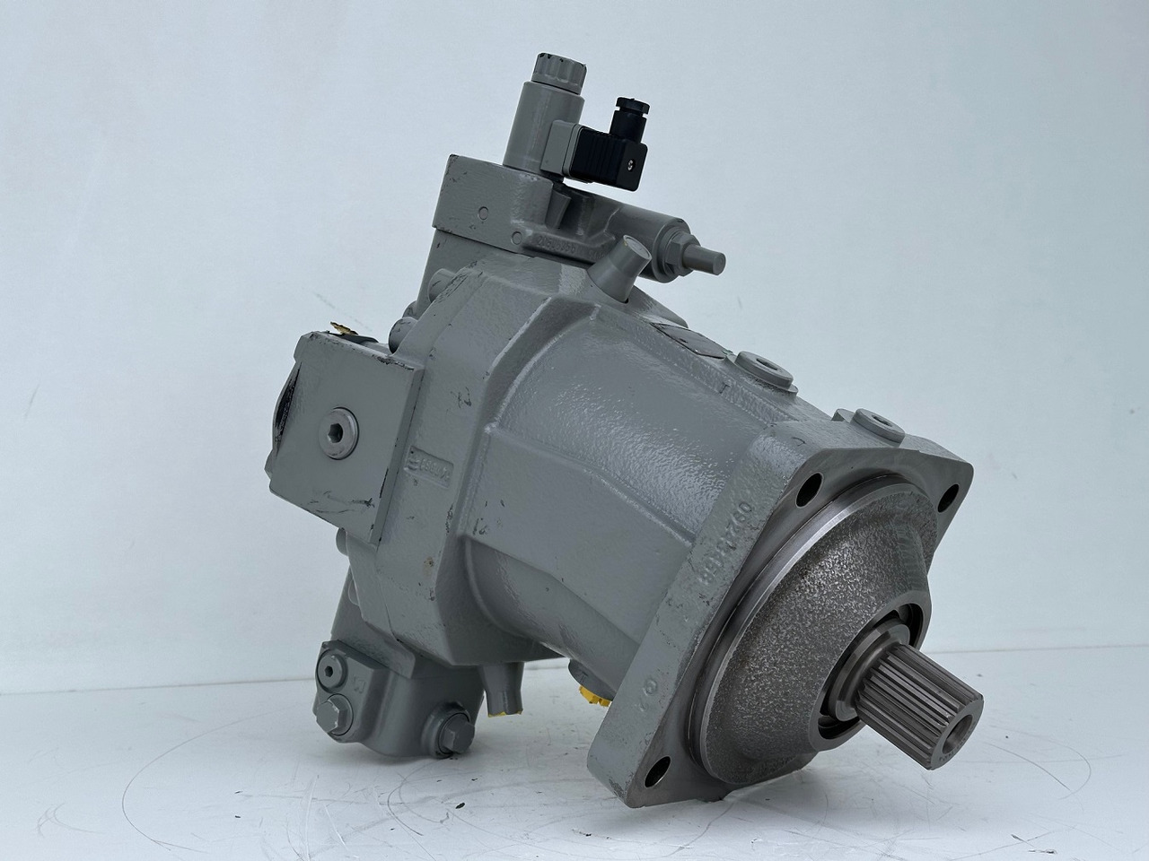 Liebherr Verstellmotor ID-Nr.510240108 - Hydromatik Rexroth Axialkolben-Verstellmotor Typ:A6VM140EP2D/63W-VZB017HB. #24338069# - Motor hidraulic pentru Macara pe senile: Foto 2 Liebherr Verstellmotor ID-Nr.510240108 - Hydromatik Rexroth Axialkolben-Verstellmotor Typ:A6VM140EP2D/63W-VZB017HB. #24338069# - Motor hidraulic pentru Macara pe senile: Foto 2