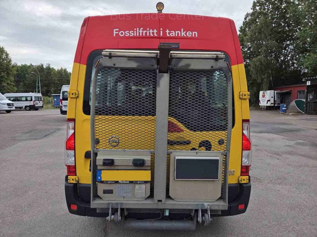 OPEL Movano 2,3 // LIFT STRETCHER // 6 pcs - Microbuz, Transport persoane: Foto 4 OPEL Movano 2,3 // LIFT STRETCHER // 6 pcs - Microbuz, Transport persoane: Foto 4