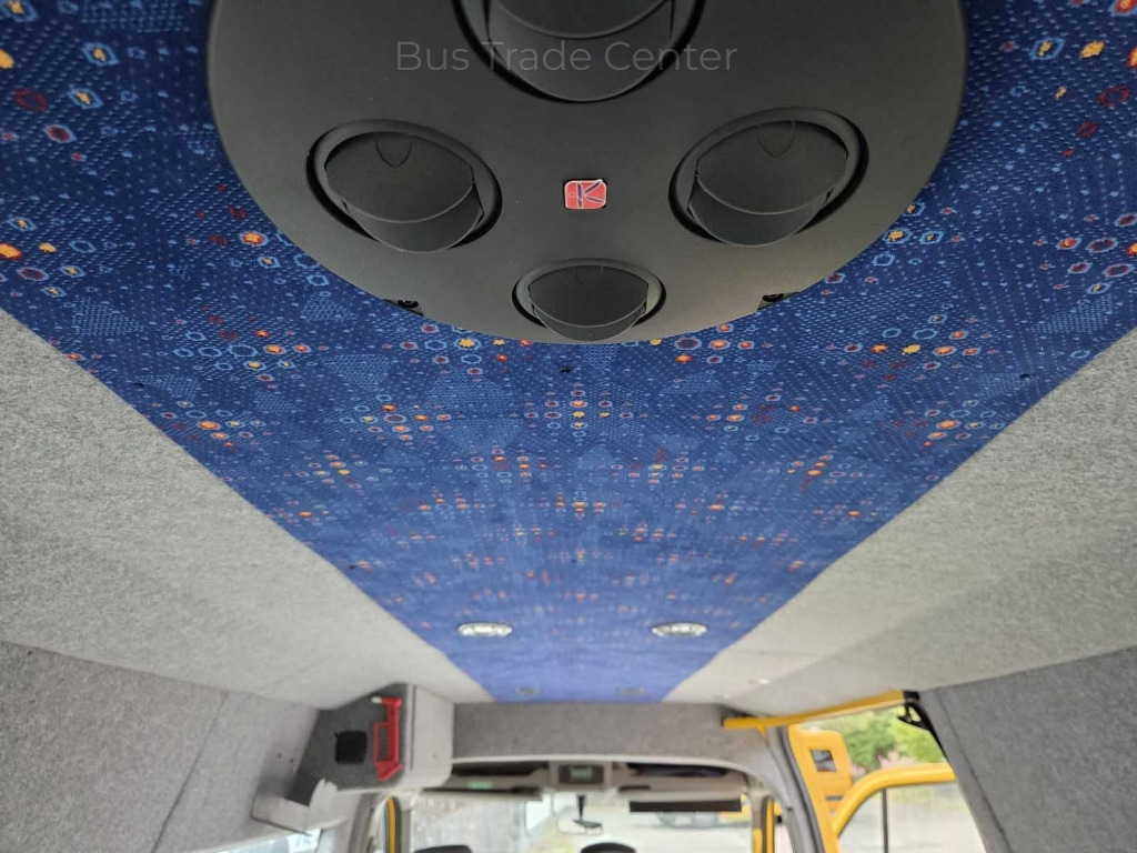 OPEL Movano 2,3 // LIFT STRETCHER // 6 pcs - Microbuz, Transport persoane: Foto 5 OPEL Movano 2,3 // LIFT STRETCHER // 6 pcs - Microbuz, Transport persoane: Foto 5