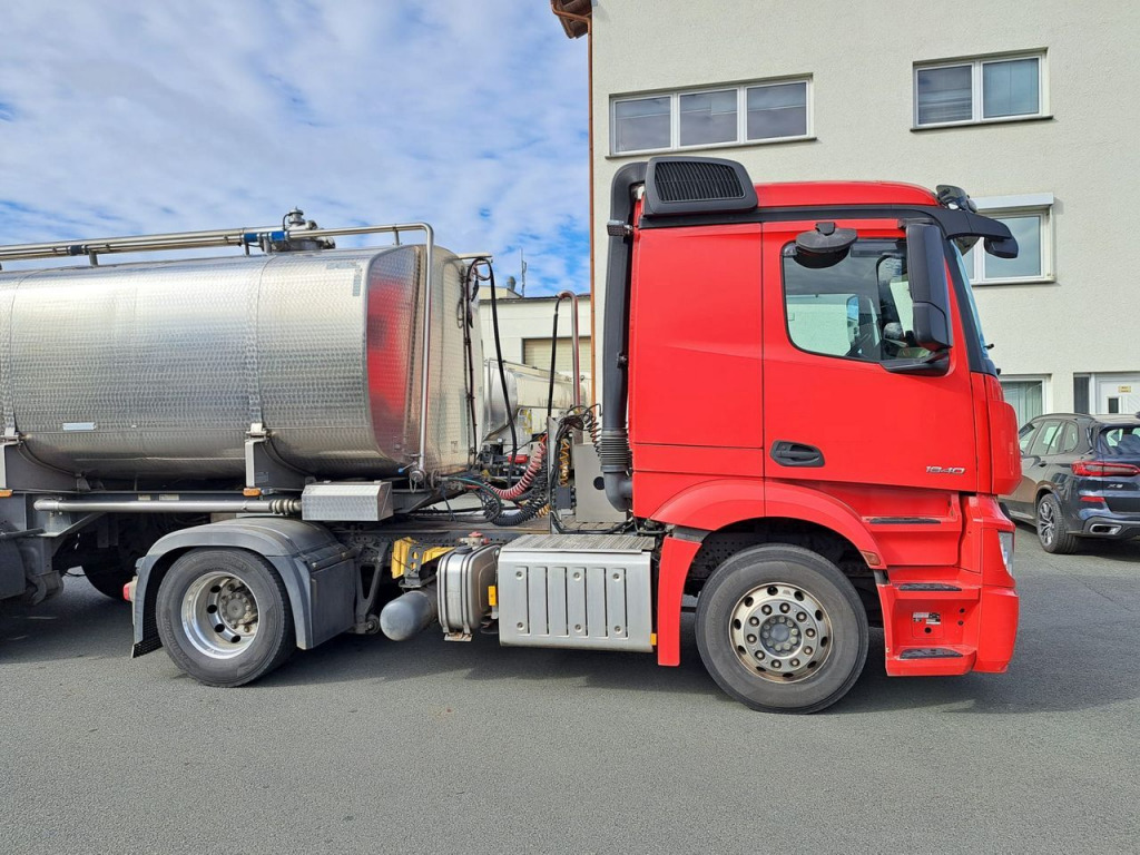 Mercedes Benz Actros 1840 4x2 (Nr. 5831) - Cap tractor: Foto 1 Mercedes Benz Actros 1840 4x2 (Nr. 5831) - Cap tractor: Foto 1