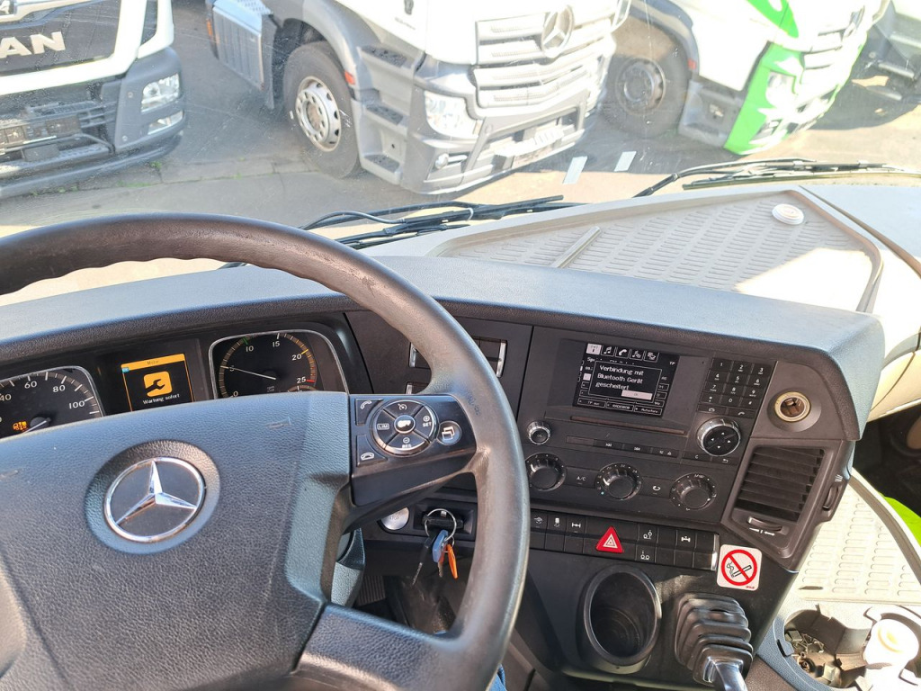 Mercedes Benz Actros 2642 Fahrgestell ohne Aufbau (Nr. 5800) - Camion şasiu: Foto 5 Mercedes Benz Actros 2642 Fahrgestell ohne Aufbau (Nr. 5800) - Camion şasiu: Foto 5