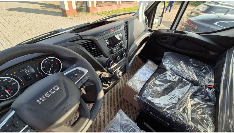 Iveco Daily 70C18 - nowe! - Camion şasiu: Foto 4 Iveco Daily 70C18 - nowe! - Camion şasiu: Foto 4