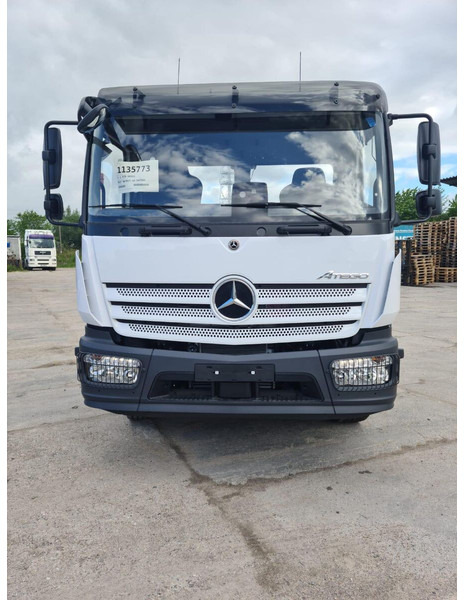 Mercedes-Benz Atego 1527L - Camion cu cârlig: Foto 3 Mercedes-Benz Atego 1527L - Camion cu cârlig: Foto 3