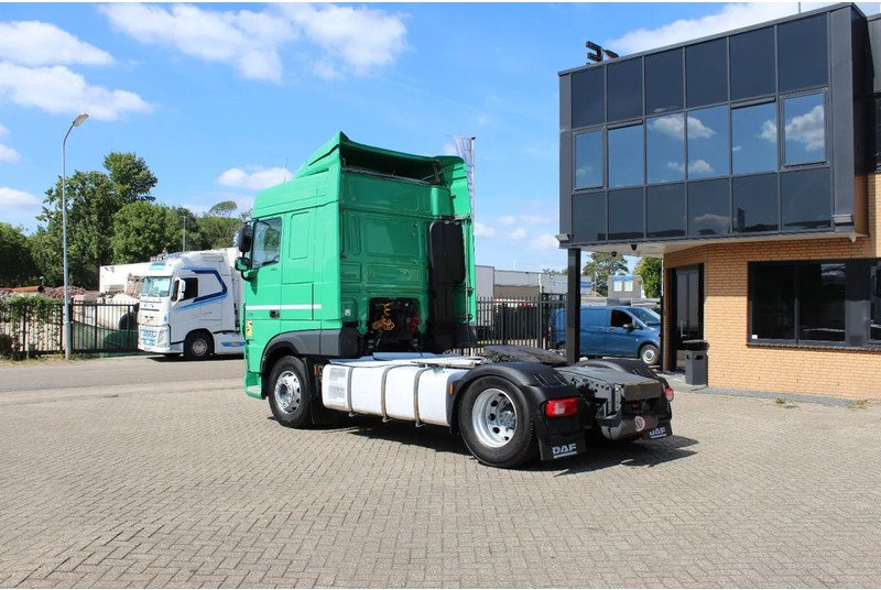 DAF XF 480 * EURO6 * 4X2 * - Cap tractor: Foto 2 DAF XF 480 * EURO6 * 4X2 * - Cap tractor: Foto 2