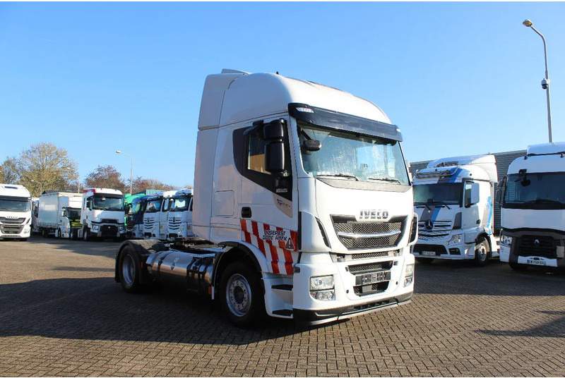 Iveco Stralis 460 * RETARDER * LNG * 4X2 * - Cap tractor: Foto 4 Iveco Stralis 460 * RETARDER * LNG * 4X2 * - Cap tractor: Foto 4