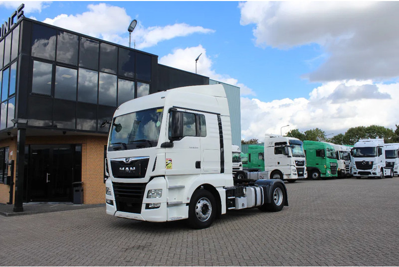 MAN TGX 18.500 * RETARDER * EURO6 * 4X2 * - Cap tractor: Foto 1 MAN TGX 18.500 * RETARDER * EURO6 * 4X2 * - Cap tractor: Foto 1