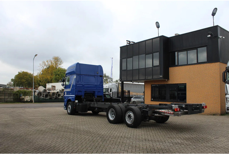 DAF XF 510 * EURO6 * MANUAL * 6X2 * - Camion şasiu: Foto 3 DAF XF 510 * EURO6 * MANUAL * 6X2 * - Camion şasiu: Foto 3