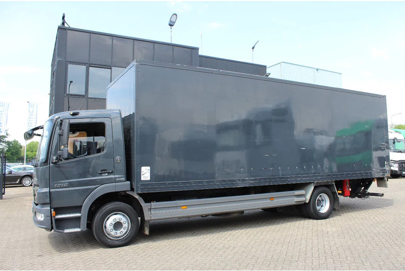 Mercedes-Benz Atego 1318 * EURO5 * 4X2 * MANUAL * - Camion furgon: Foto 2 Mercedes-Benz Atego 1318 * EURO5 * 4X2 * MANUAL * - Camion furgon: Foto 2