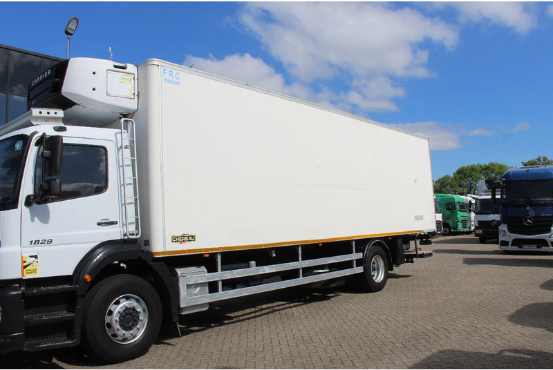 Mercedes-Benz Axor 1829 * MANUAL * EURO5 * 4X2 * CARRIER SUPRA 950 * - Camion frigider: Foto 3 Mercedes-Benz Axor 1829 * MANUAL * EURO5 * 4X2 * CARRIER SUPRA 950 * - Camion frigider: Foto 3