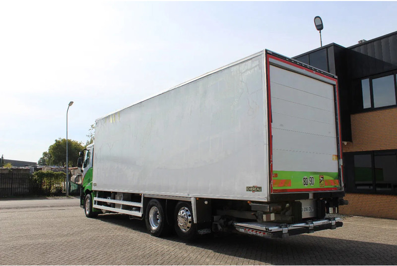 Renault T430 * RETARDER * EURO6 * CHEREAU * THERMO KING T-1200R * 6X2 * - Camion frigider: Foto 2 Renault T430 * RETARDER * EURO6 * CHEREAU * THERMO KING T-1200R * 6X2 * - Camion frigider: Foto 2