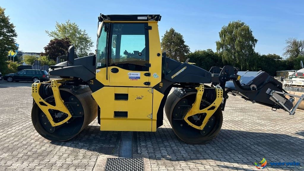 Bomag BW 174 AP-4V AM - Cilindru compactor pentru asfalt: Foto 4 Bomag BW 174 AP-4V AM - Cilindru compactor pentru asfalt: Foto 4