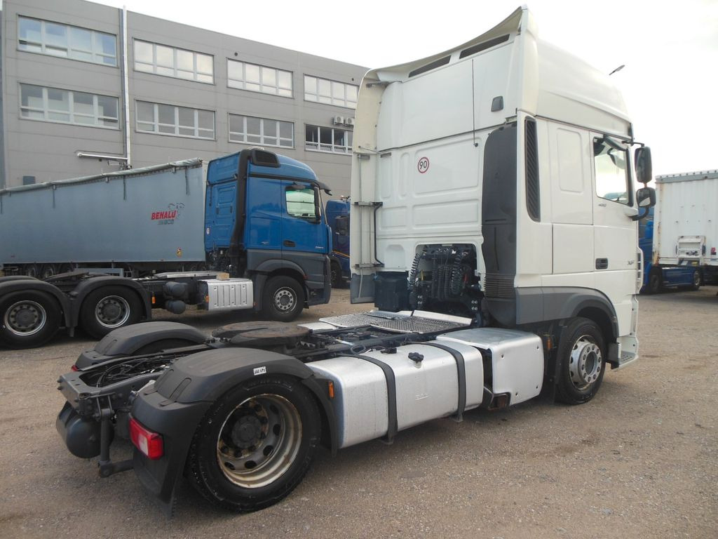 DAF XF 106.480 SSC, LOWDECK, STANDKLIMA - Cap tractor: Foto 3 DAF XF 106.480 SSC, LOWDECK, STANDKLIMA - Cap tractor: Foto 3