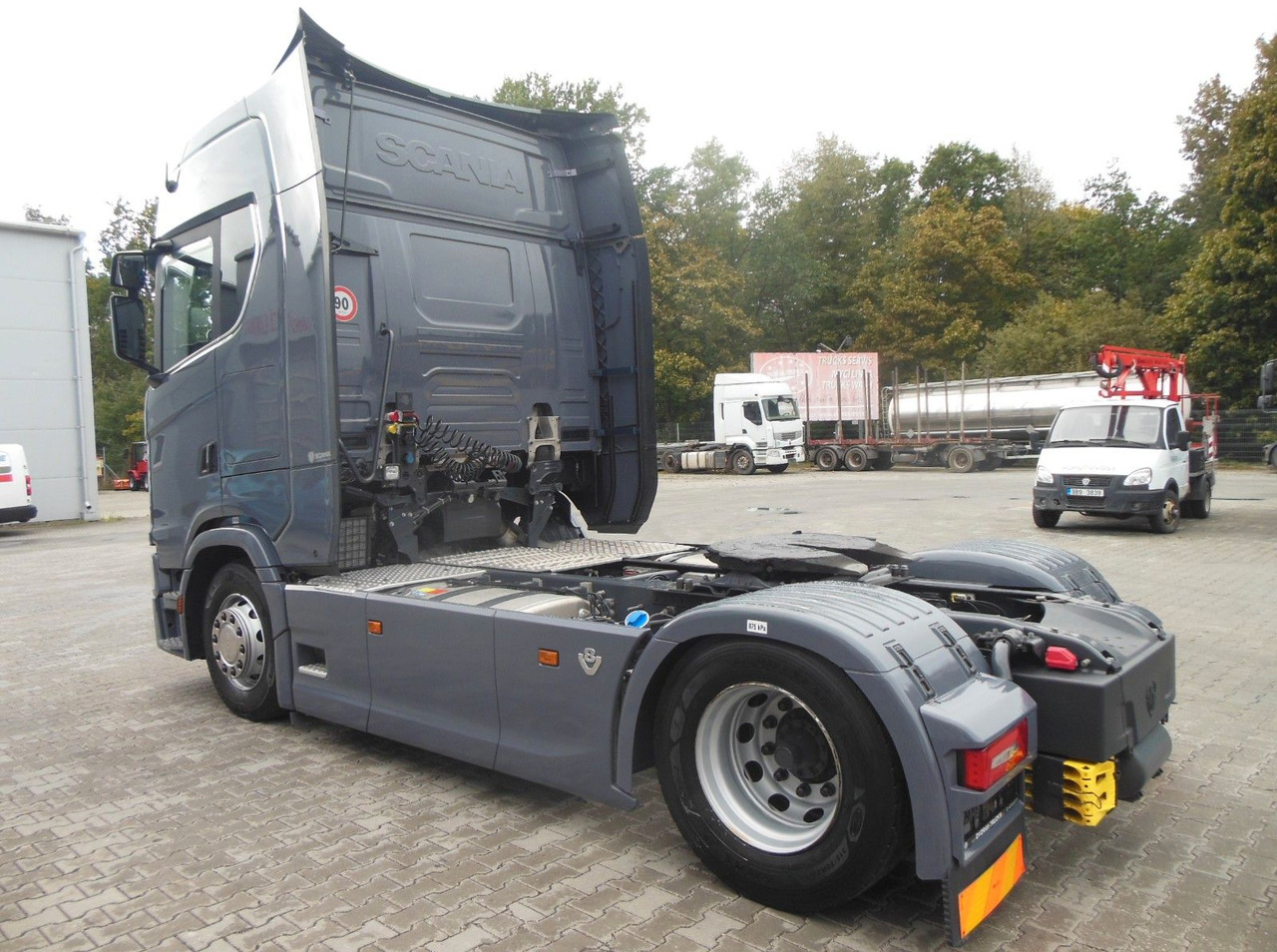 Scania 660 S, V8, RETARDER, VOLL LUFT, TOP!!! - Cap tractor: Foto 4 Scania 660 S, V8, RETARDER, VOLL LUFT, TOP!!! - Cap tractor: Foto 4