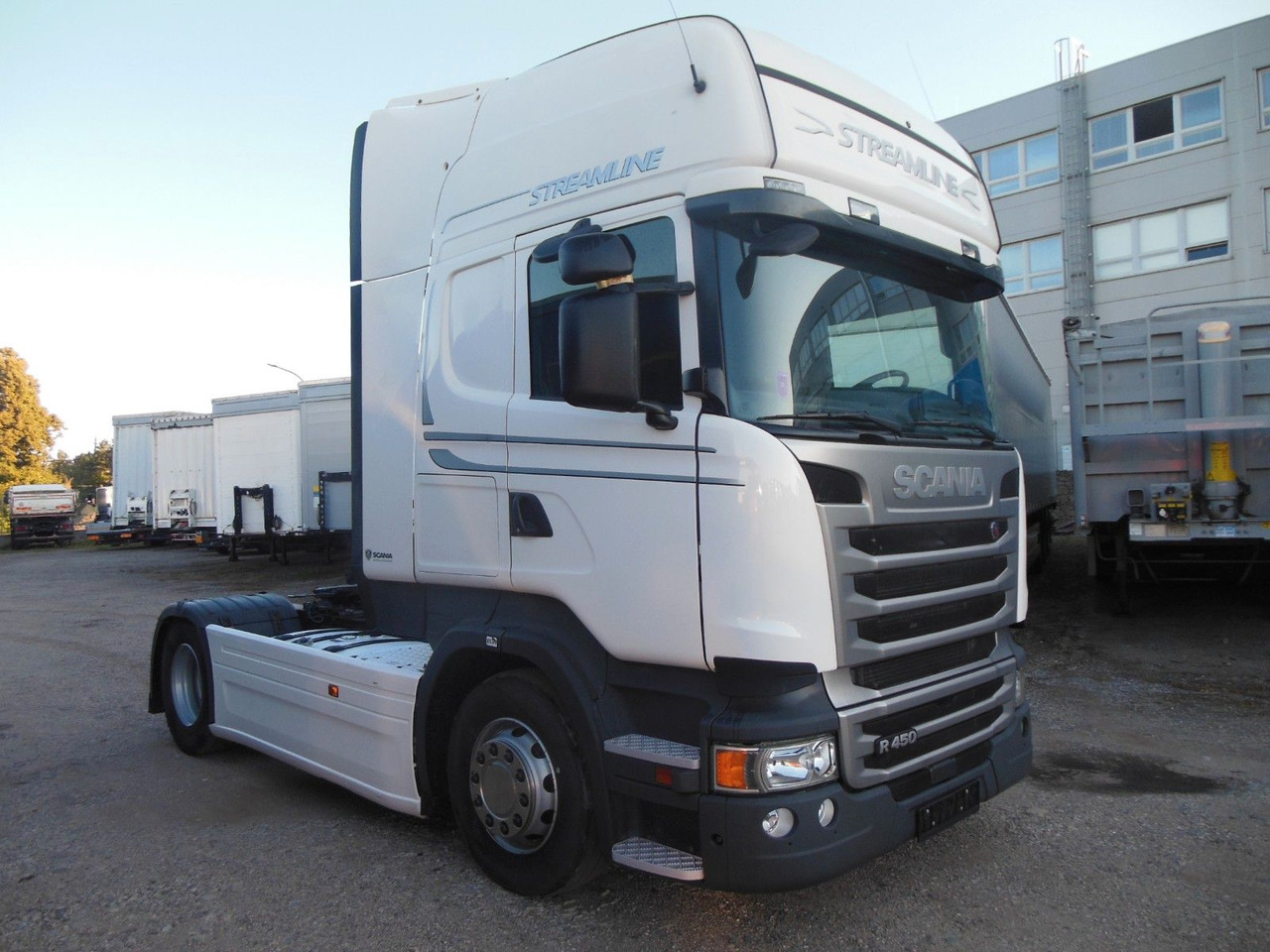 Scania R 450, RETARDER, VOLL LUFT, STAND KLIMA, TOP! - Cap tractor: Foto 2 Scania R 450, RETARDER, VOLL LUFT, STAND KLIMA, TOP! - Cap tractor: Foto 2