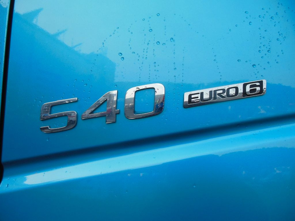 Volvo FH 13/540, KIPPHYDRAULIK, 3 STÜCKS!!! Volvo FH 13/540, KIPPHYDRAULIK - Cap tractor: Foto 5 Volvo FH 13/540, KIPPHYDRAULIK, 3 STÜCKS!!! Volvo FH 13/540, KIPPHYDRAULIK - Cap tractor: Foto 5