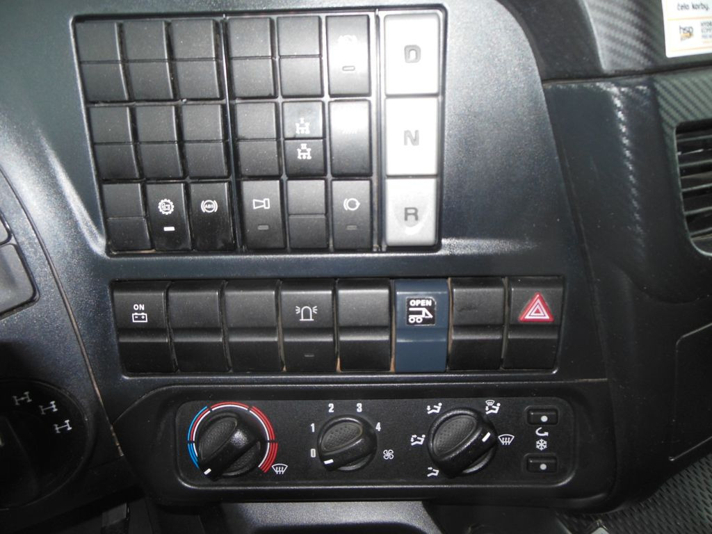 Camion basculantă Iveco TRAKKER AD410T45W, 8X8, BORDMATIC, AHK Iveco TRAKKER AD410T45W, 8X8, BORDMATIC, AHK: Foto 26