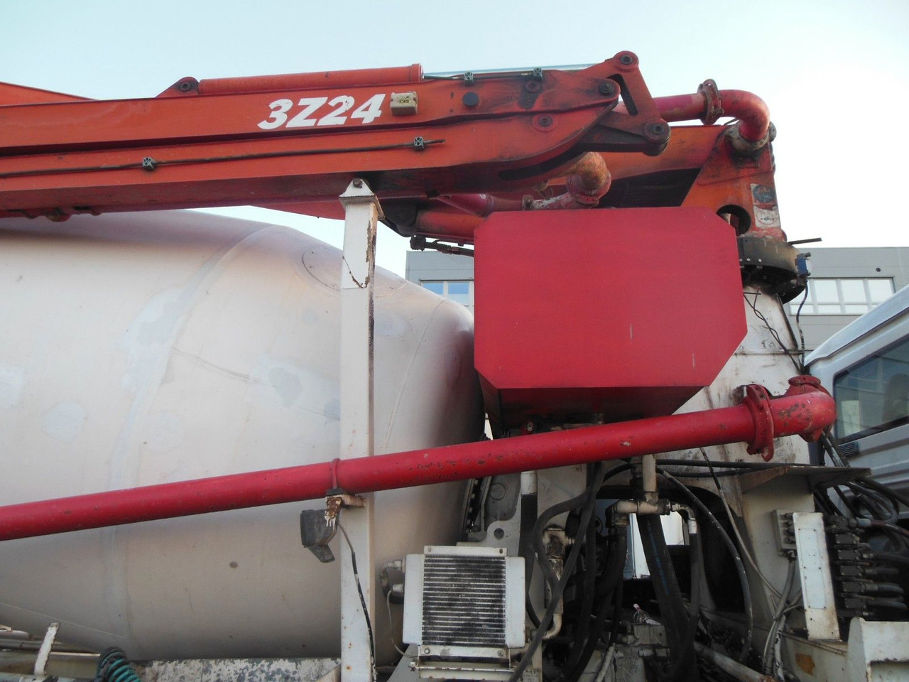 Autopompă de beton MAN TGA 35.410, 8X4, MIX + PUMPE 24M: Foto 13