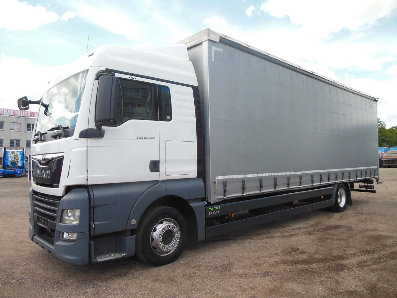 MAN TGX 18.460, XLX, VOLL LUFT, PRITSCHE 9,2M, TOP!! - Camion cu prelată: Foto 1 MAN TGX 18.460, XLX, VOLL LUFT, PRITSCHE 9,2M, TOP!! - Camion cu prelată: Foto 1