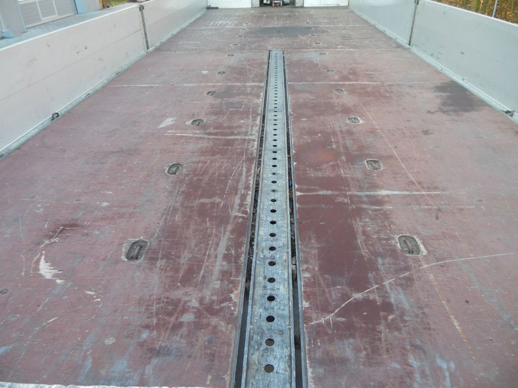 Camion platformă Renault MIDLUM DXI 180.08 Renault MIDLUM DXI 180.08: Foto 14 Camion platformă Renault MIDLUM DXI 180.08 Renault MIDLUM DXI 180.08: Foto 14