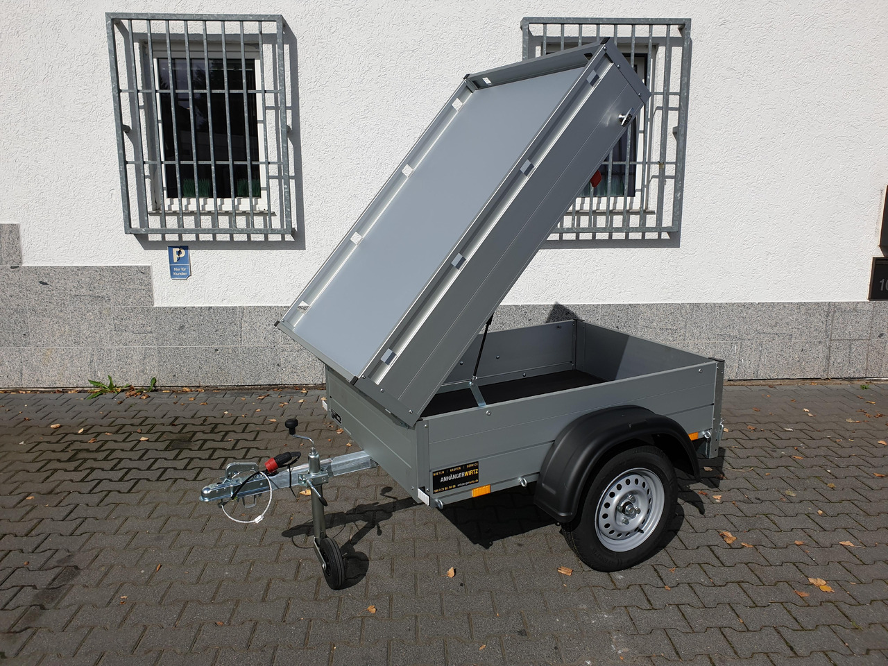 ALUBOXX Deckelanhänger GT 500 HT 151x101x48cm (XXS) 500kg Winter Aktion direkt - Remorca auto: Foto 2 ALUBOXX Deckelanhänger GT 500 HT 151x101x48cm (XXS) 500kg Winter Aktion direkt - Remorca auto: Foto 2