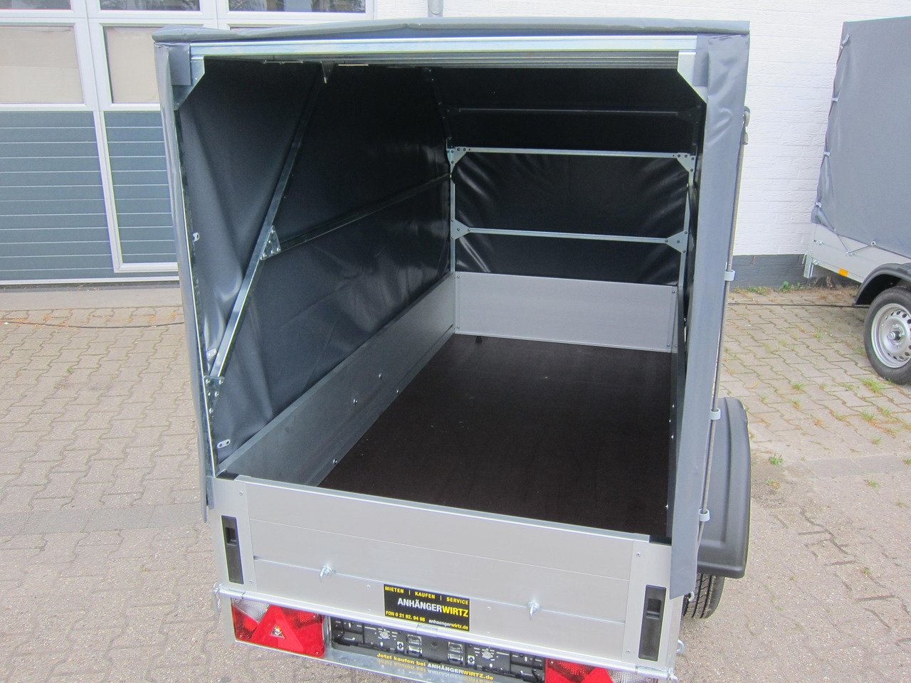 Aluliner Planen Anhänger GT 750 201x101x120cm +Hochplane aero grau (XS) 750kg - Remorca auto: Foto 3 Aluliner Planen Anhänger GT 750 201x101x120cm +Hochplane aero grau (XS) 750kg - Remorca auto: Foto 3
