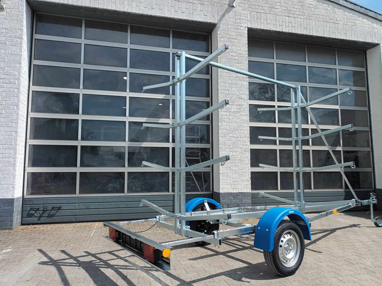 Bootsanhänger Boattrailer Neptun NAVY N7-17 KY Kanu Kajak SUP Board Gestell 750kg Modell 2024 - Peridoc: Foto 5 Bootsanhänger Boattrailer Neptun NAVY N7-17 KY Kanu Kajak SUP Board Gestell 750kg Modell 2024 - Peridoc: Foto 5