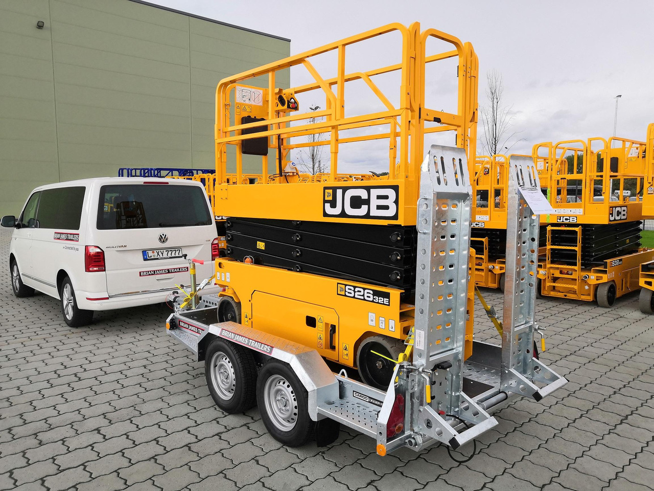 Brian James Digger Plant 543-2813-27 280x130cm Schaufelablage Rampen Reserverad 2700kg Aktion - Remorcă transport utilaje: Foto 4 Brian James Digger Plant 543-2813-27 280x130cm Schaufelablage Rampen Reserverad 2700kg Aktion - Remorcă transport utilaje: Foto 4