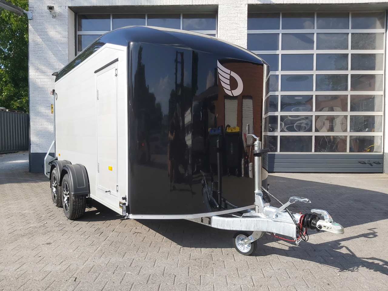 Remorca auto Cargo Roadster 700 375x180x200cm Alu black Alufelgen 2600kg Pullman 100km Herbst Aktion Modell: Foto 8