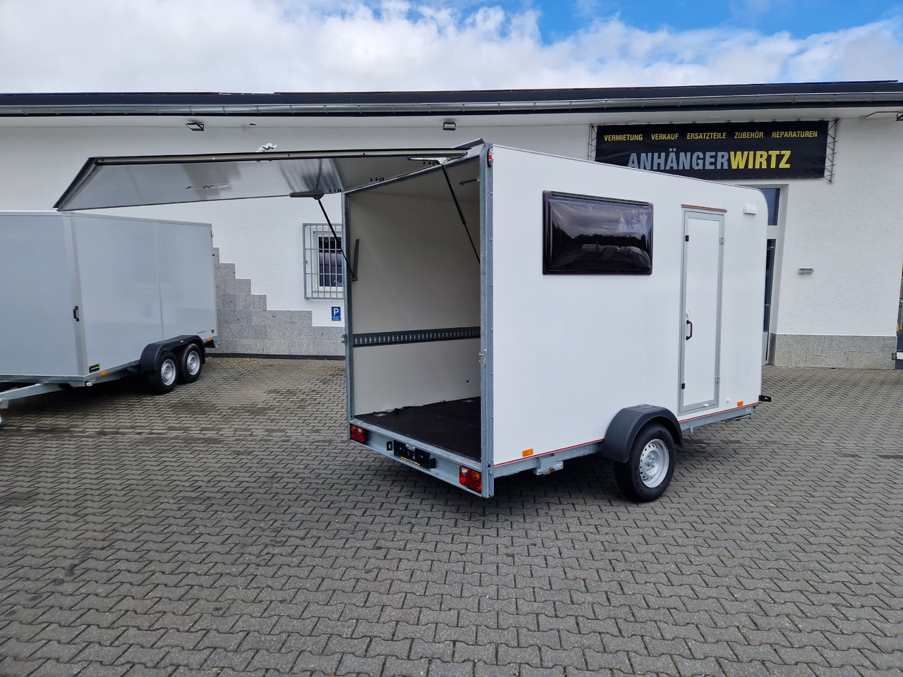 Remorcă furgon Koffer Sport Camp TFS 360.00 360x200x210cm aero Seitentür Heckklappe Fenster Bett 230V IL (L) 1500kg: Foto 12