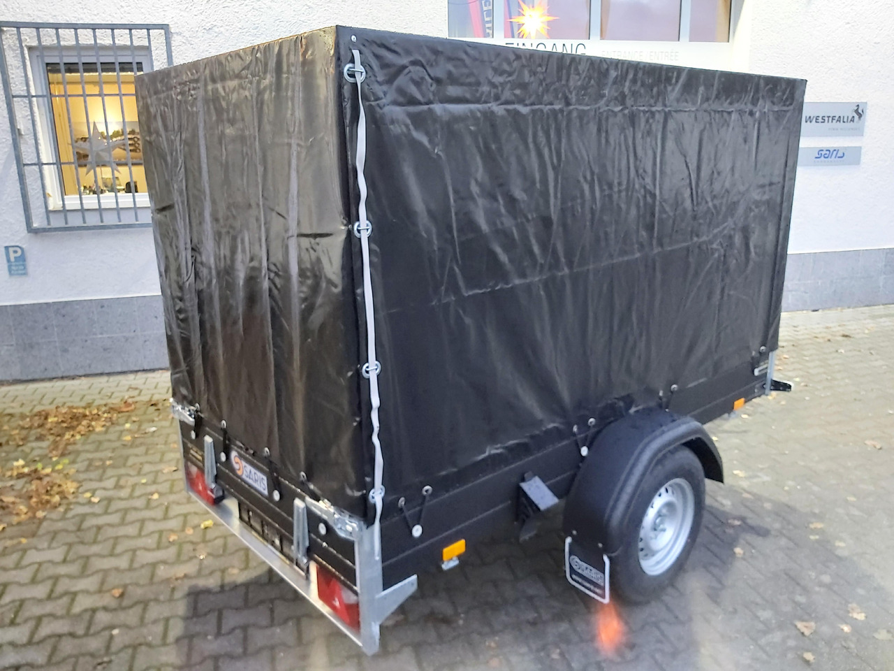 Saris Anhänger DV135 McAlu Pro MP 255x133x150cm Hochplane black (S)1350kg black deal Januar Aktio - Remorca auto: Foto 4 Saris Anhänger DV135 McAlu Pro MP 255x133x150cm Hochplane black (S)1350kg black deal Januar Aktio - Remorca auto: Foto 4