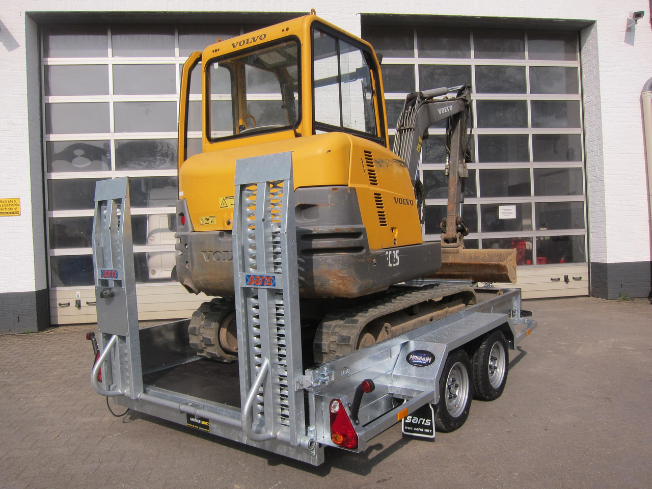 Saris Baggeranhänger Magnum Explorer 3000 V Rampen verschiebbar 3000kg Online Aktion - Remorcă transport utilaje: Foto 3 Saris Baggeranhänger Magnum Explorer 3000 V Rampen verschiebbar 3000kg Online Aktion - Remorcă transport utilaje: Foto 3