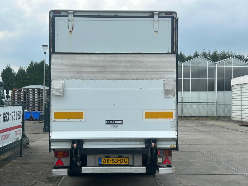 Mitsubishi Fuso CANTER 3C15 - Camion furgon: Foto 4 Mitsubishi Fuso CANTER 3C15 - Camion furgon: Foto 4