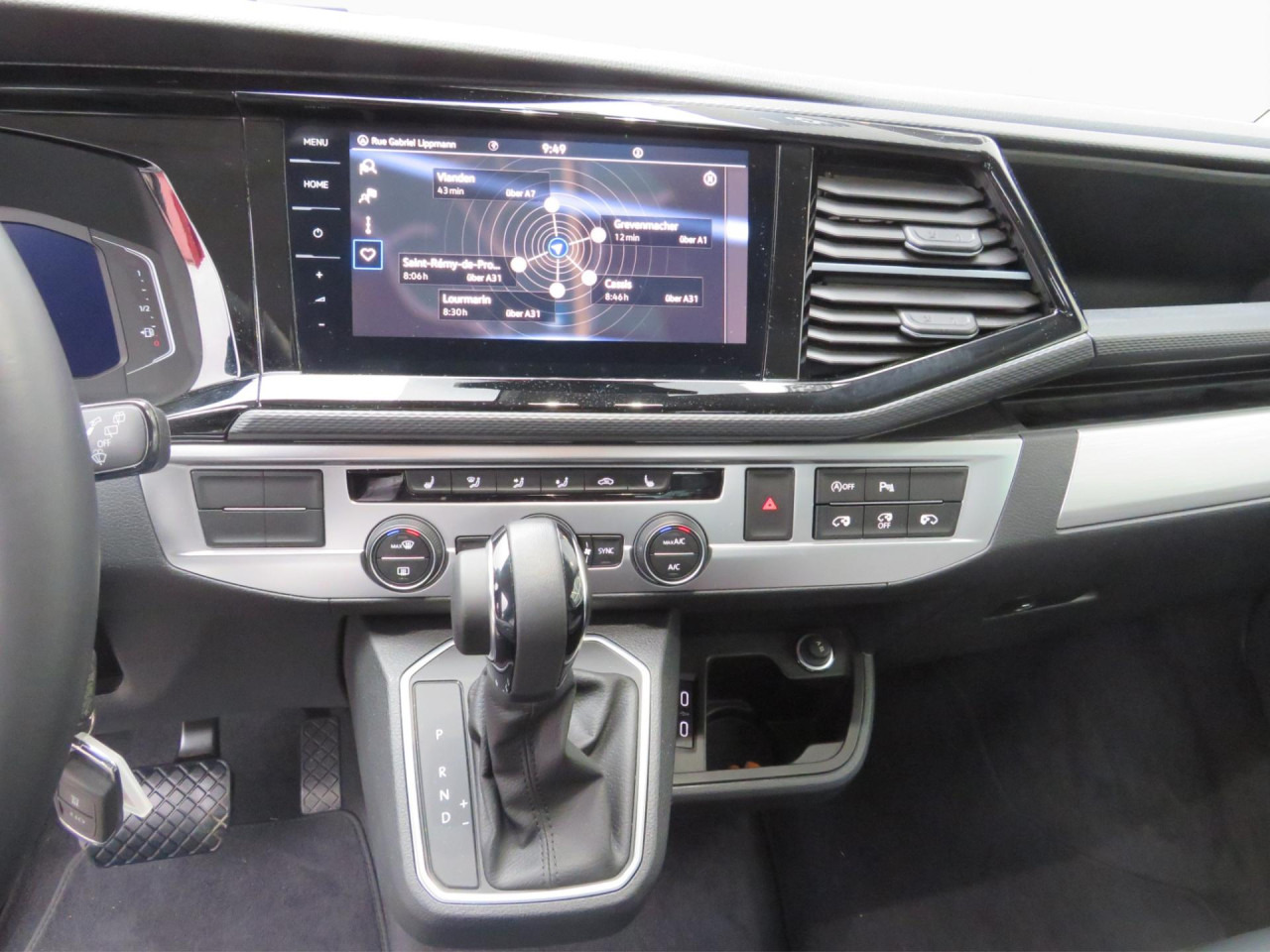 VOLKSWAGEN T6.1 Multivan Comfortline Edition Court Bluetooth - Automobil: Foto 4 VOLKSWAGEN T6.1 Multivan Comfortline Edition Court Bluetooth - Automobil: Foto 4