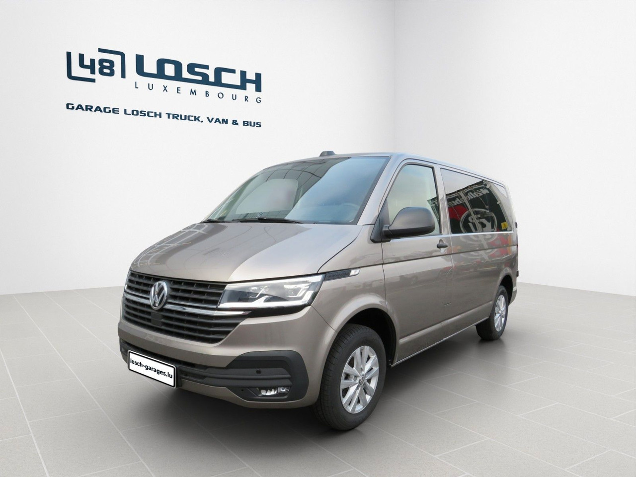 Volkswagen T6.1 Transporter Trendline 2.0 TDI Kasten - Autoutilitară compactă: Foto 1 Volkswagen T6.1 Transporter Trendline 2.0 TDI Kasten - Autoutilitară compactă: Foto 1