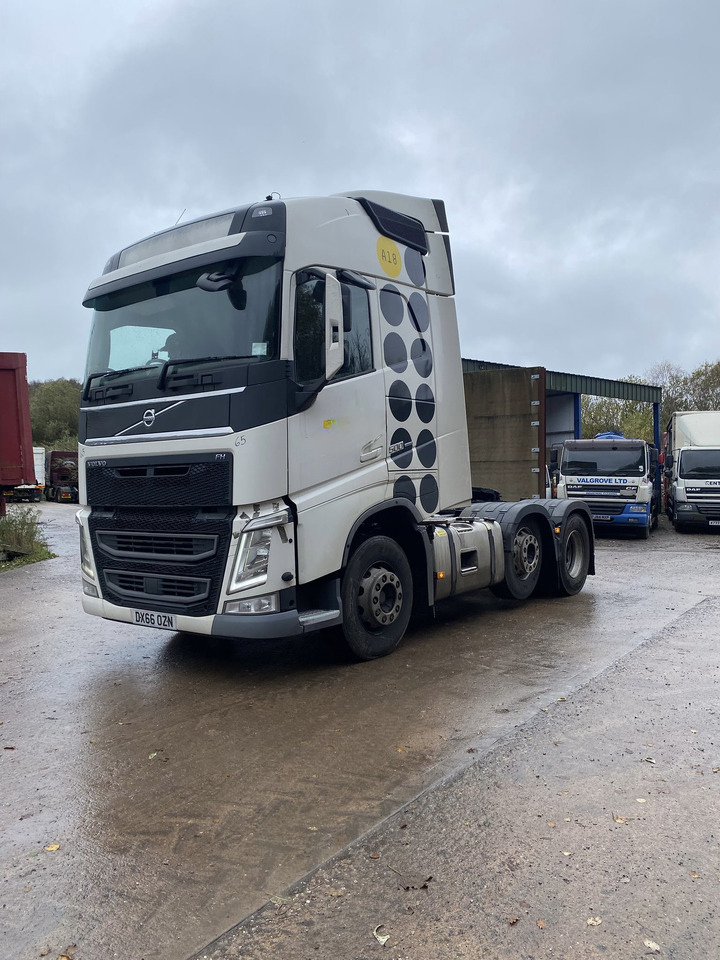 Volvo FH 500 - Cap tractor: Foto 3 Volvo FH 500 - Cap tractor: Foto 3