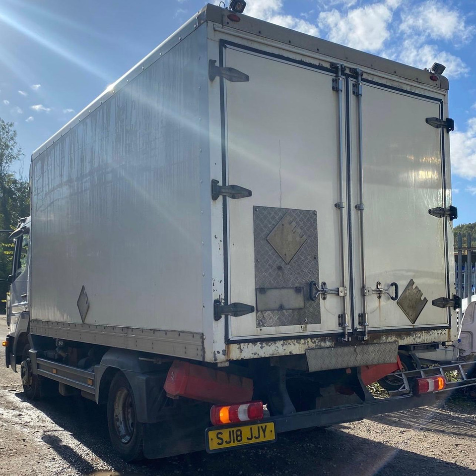 Mercedes Atego 816 - Camion furgon: Foto 4 Mercedes Atego 816 - Camion furgon: Foto 4