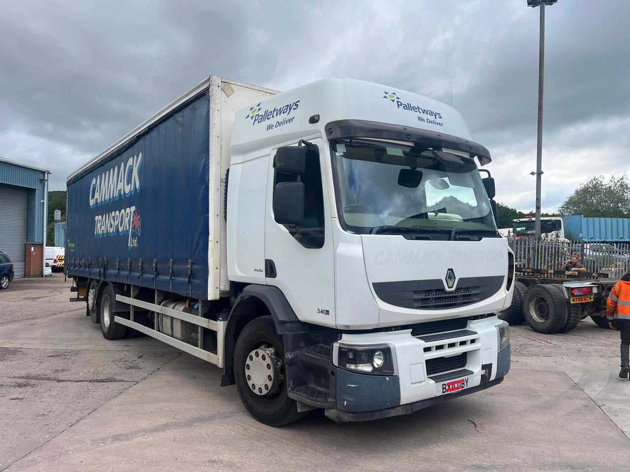 Renault Premium - Camion cu prelată: Foto 2 Renault Premium - Camion cu prelată: Foto 2
