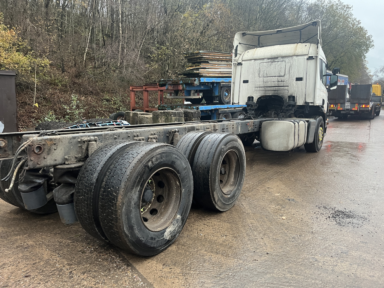 Scania P320 6x2 Chassis Cab - Camion şasiu: Foto 4 Scania P320 6x2 Chassis Cab - Camion şasiu: Foto 4